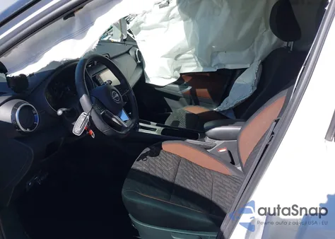 2023 Nissan Kicks Sr Xtronic Cvt from USA, damaged, VIN 3N1CP5DV6PL534292